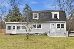 16 Norfolk St, Lakeville, MA 02347 - Photo 18