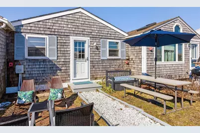 963 Commercial Street #Unit 7, Provincetown, MA 02657 - Photo 4