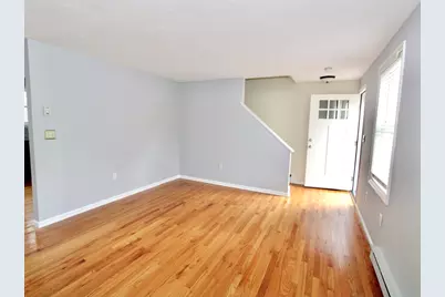 19 Crestwood Dr #19, Northborough, MA 01532 - Photo 2