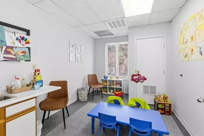 88 Faunce Corner Mall Rd #250, Dartmouth, MA 02747 - Photo 4