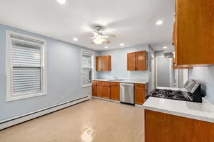 8 Haverford St, Boston, MA 02130 - Photo 16