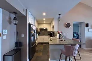 160 Commandants Wy, Chelsea, MA 02150 - Photo 2