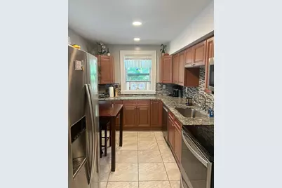 143 Westford St, Lowell, MA 01851 - Photo 20