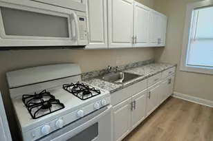 180 Richmond St, New Bedford, MA 02740 - Photo 4