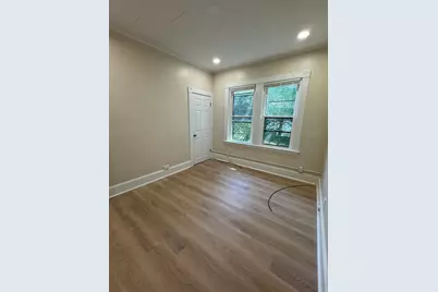 180 Richmond St #2, New Bedford, MA 02740 - Photo 12