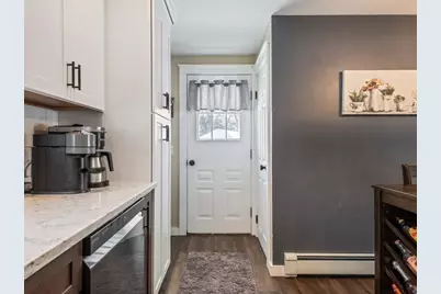 822 Shea St, Fitchburg, MA 01420 - Photo 16
