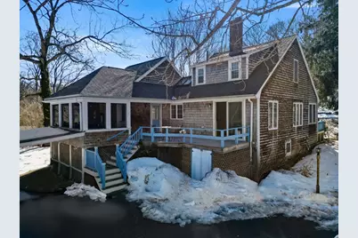 136 Leonard Street, Gloucester, MA 01930 - Photo 1