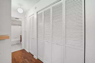 72 Barrett St, Northampton, MA 01060 - Photo 10