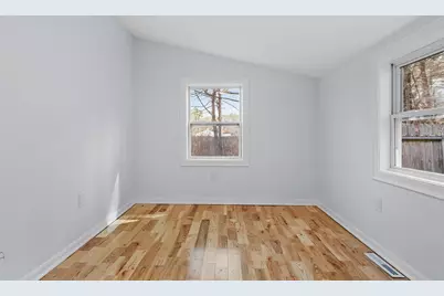 382 W Main St, Groton, MA 01450 - Photo 6