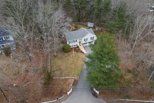 412 Moraine St, Marshfield, MA 02050 - Photo 2