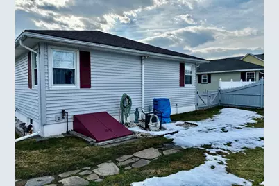 30 Catherine St, Chicopee, MA 01013 - Photo 30