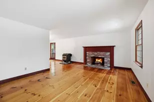 107 Henry St, Uxbridge, MA 01569 - Photo 14