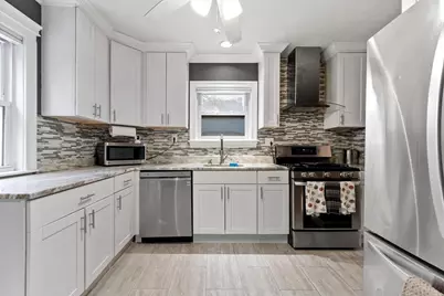 48 Clarendon Avenue, Lynn, MA 01902 - Photo 10