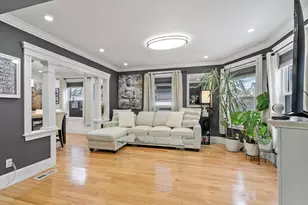 48 Clarendon Ave, Lynn, MA 01902 - Photo 16