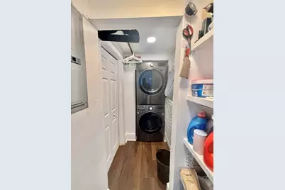 13 Schuyler St #2, Boston, MA 02121 - Photo 24