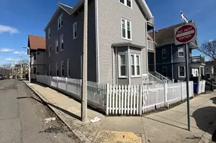 13 Schuyler St, Boston, MA 02121 - Photo 34