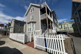 13 Schuyler St, Boston, MA 02121 - Photo 36