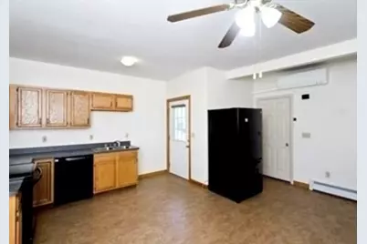 29 Parsons St #1, Easthampton, MA 01027 - Photo 10