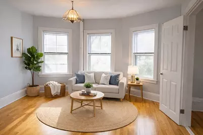 58 Bennett St #1, Wakefield, MA 01880 - Photo 2