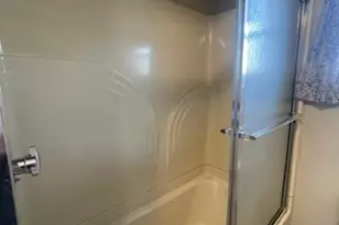 1553 Rodman St, Fall River, MA 02721 - Photo 10