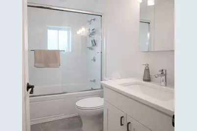 53 Quint Ave #3, Boston, MA 02134 - Photo 8