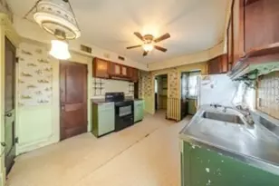 52 Herman St, Springfield, MA 01108 - Photo 12