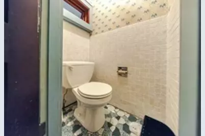 52 Herman St, Springfield, MA 01108 - Photo 14