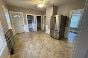 46 Lane St, Lowell, MA 01854 - Photo 10