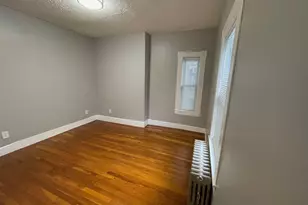 46 Lane St, Lowell, MA 01854 - Photo 8