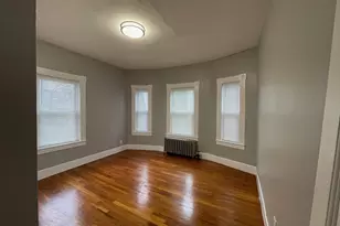 46 Lane St, Lowell, MA 01854 - Photo 4