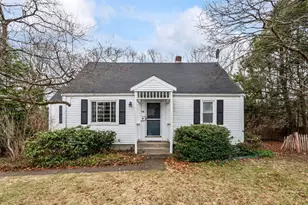 70 Ridge Rd, Marlborough, MA 01752 - Photo 2