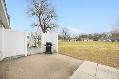 144 Horseshoe Drive #144, Chicopee, MA 01022 - Photo 6