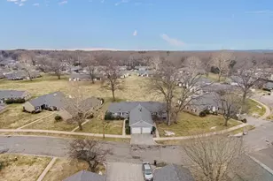 144 Horseshoe Dr, Chicopee, MA 01022 - Photo 30