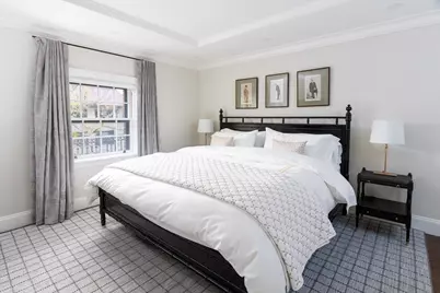 142 Chestnut St #8-9, Boston, MA 02108 - Photo 10