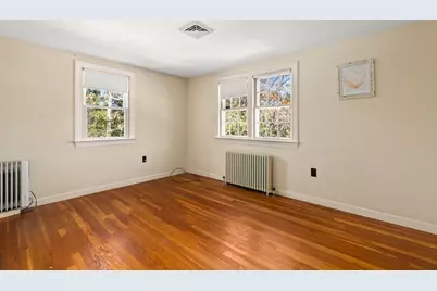 290 Main St, Mashpee, MA 02649 - Photo 14