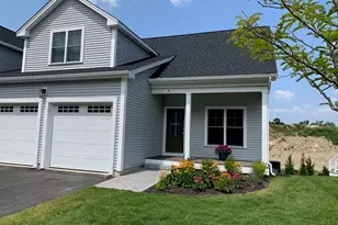 5 Chartwell, Worcester, MA 01609 - Photo 1