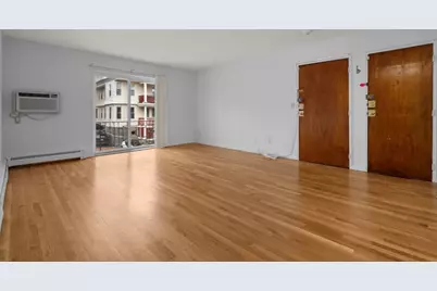 8 Robinwood Ave #6, Boston, MA 02130 - Photo 2