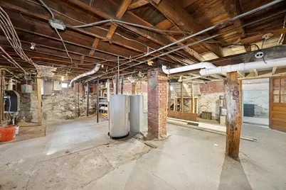 212 Spruce St, Leominster, MA 01453 - Photo 18