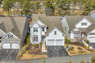 34 Briarwood, Plymouth, MA 02360 - Photo 2