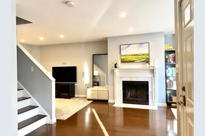 47 Harvard St #A4, Boston, MA 02129 - Photo 2