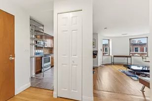 111 Gainsborough St, Boston, MA 02115 - Photo 12