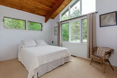 3 Nonquitt Ave, Dartmouth, MA 02748 - Photo 12