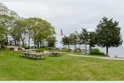 3 Nonquitt Ave, Dartmouth, MA 02748 - Photo 20