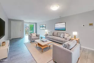 8 Ledgewood Way, Peabody, MA 01960 - Photo 2