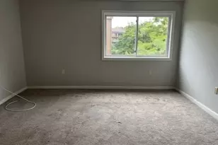 8 Ledgewood Way, Peabody, MA 01960 - Photo 10