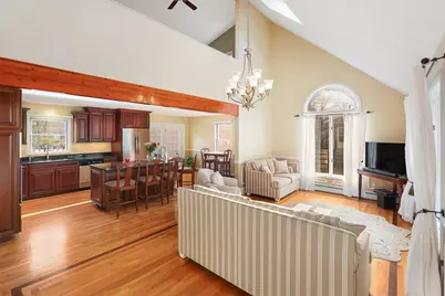 923 Main St, Northbridge, MA 01588 - Photo 8