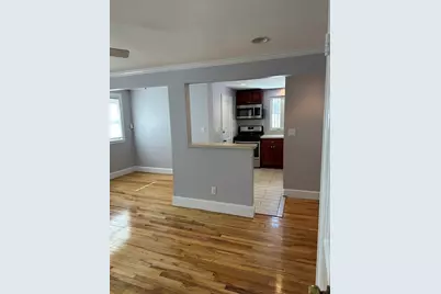 33 Paragon Rd, Boston, MA 02132 - Photo 4