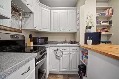 271 Dartmouth St #5B, Boston, MA 02116 - Photo 16