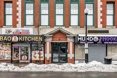 202 Broadway #32, Lawrence, MA 01841 - Photo 32