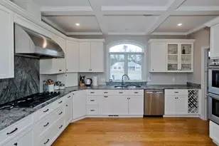 21 Maria's Wy, Ludlow, MA 01056 - Photo 10